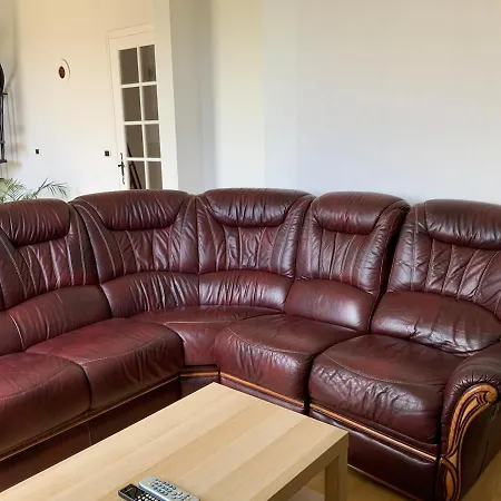 Διαμέρισμα 100 м с 3 спальнями в центре каннах